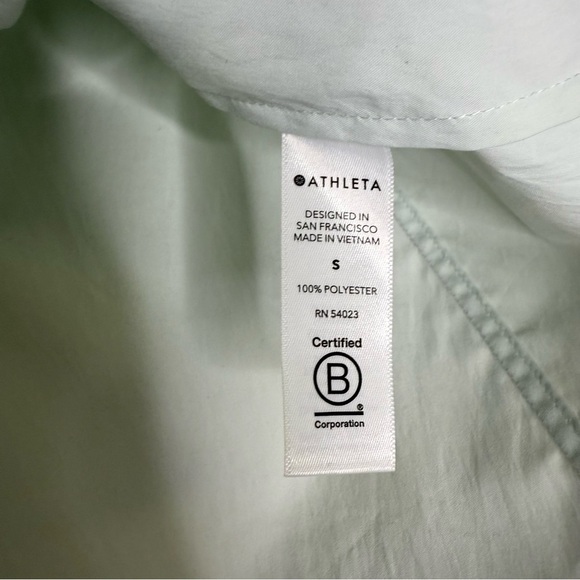 Athleta Women’s Button-Up Shirt Size Small Light Green Long Sleeve Blouse - Picture 3 of 6